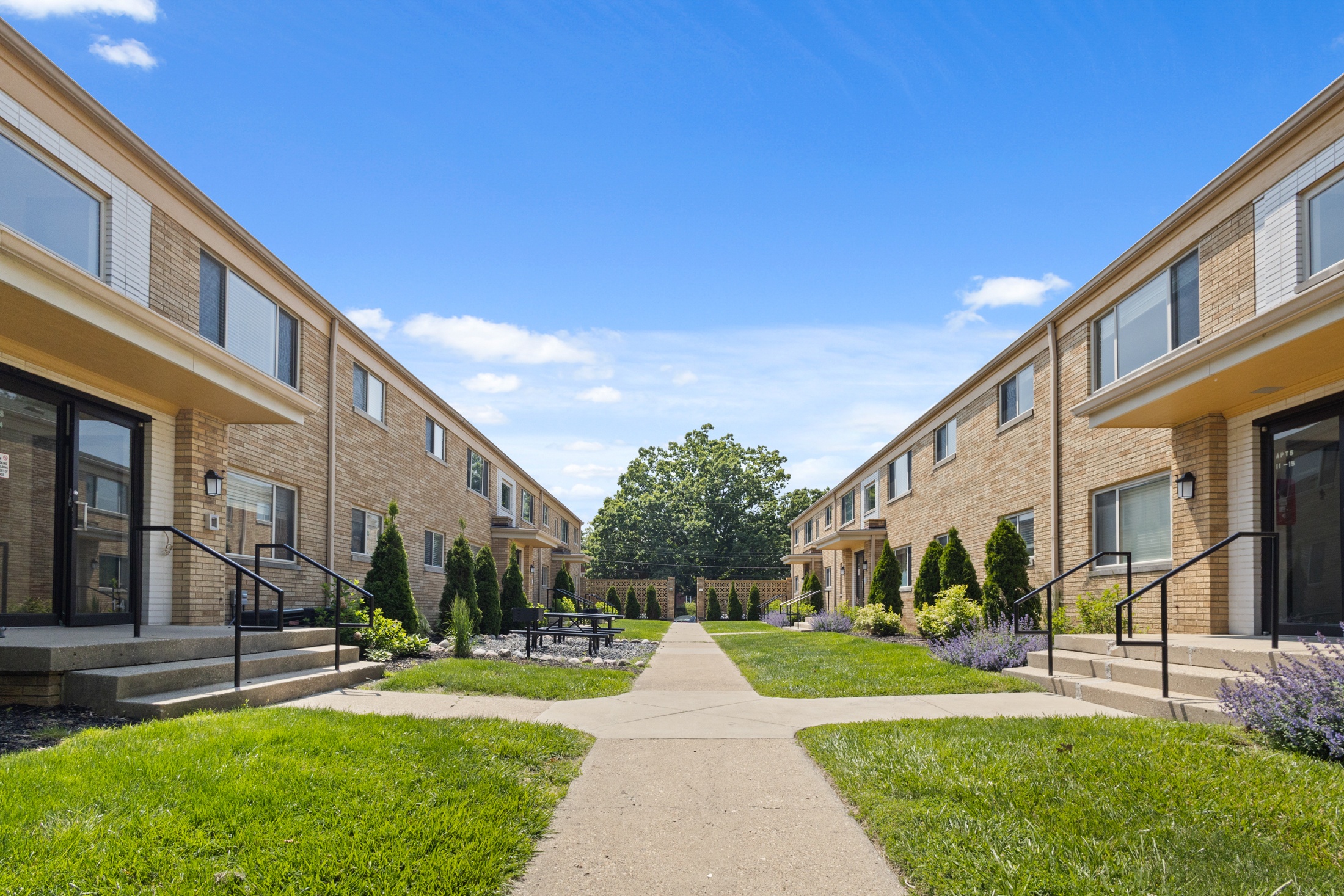 Monon Court, Managed by Buckingham ... 9 of 12